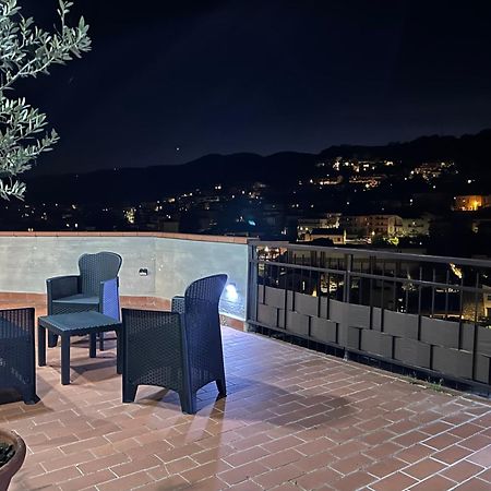 Sesto Piano Apartment Incisa in Val d'Arno Exterior foto